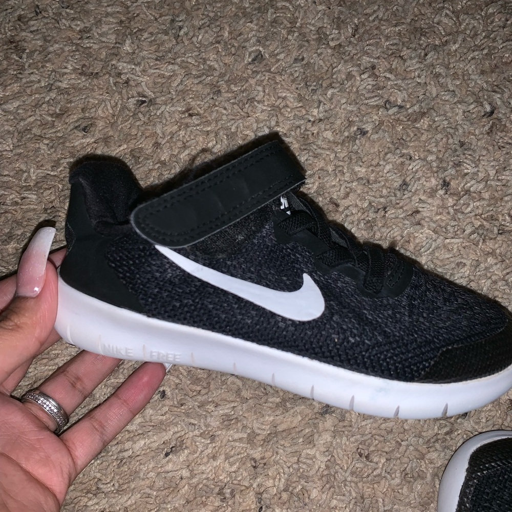 Toddler Nike shoes